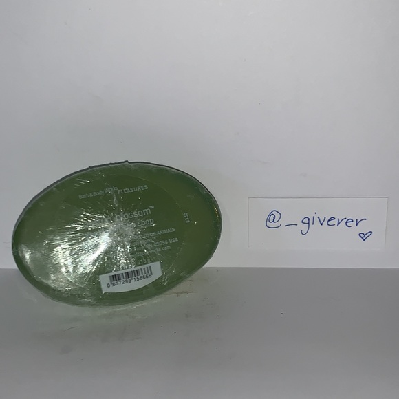 Cotton Blossom Gentle Glycerin Bar RARE - Picture 3 of 7